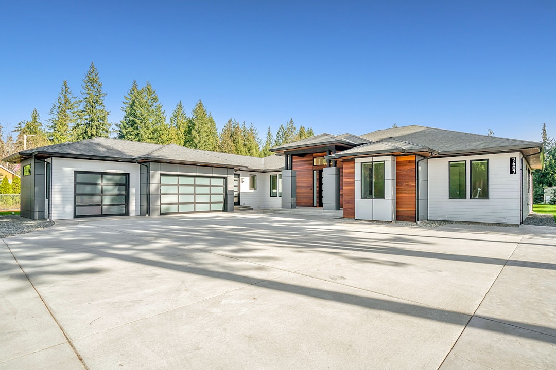 Australian garage door repair vs replacement decision in 2025